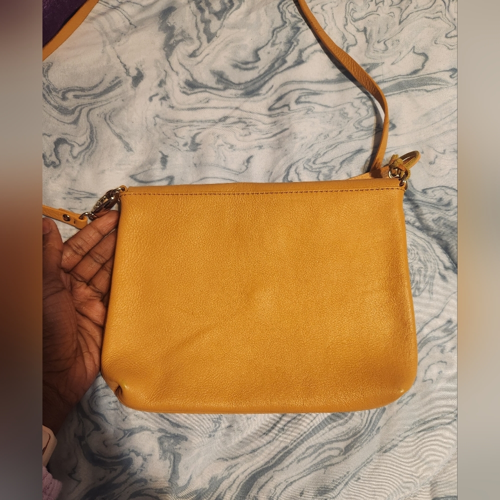 Hotter Crossbody Purse - Picture 4 of 7